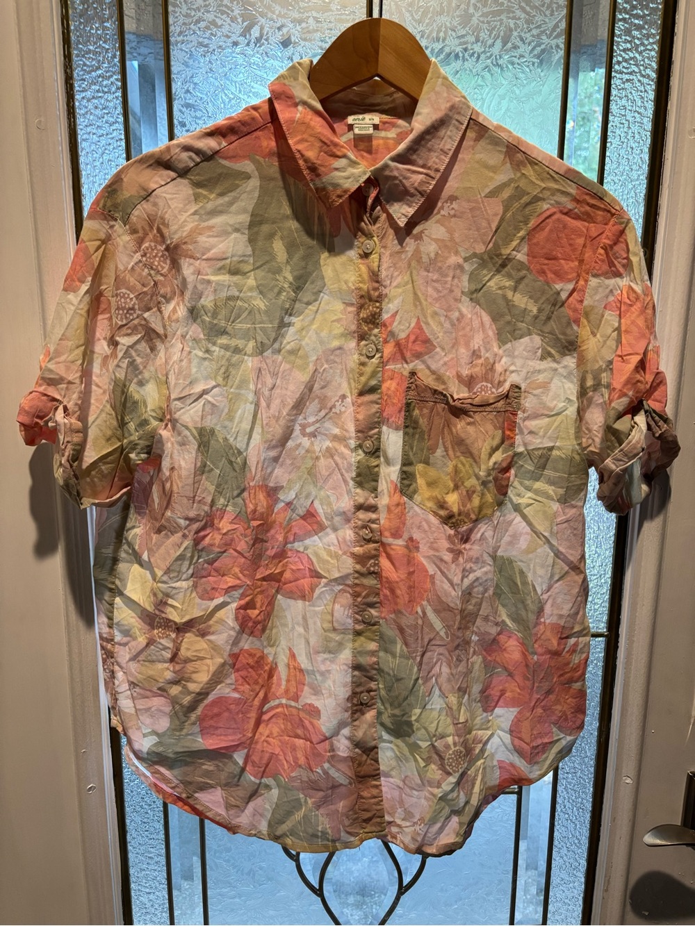 aerie Coral, Peach & Cream Floral Button-Up